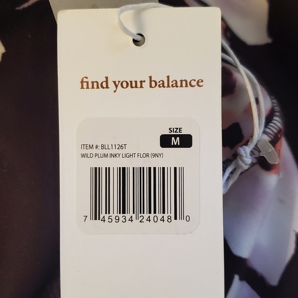 BALANCE Collection High-Waist Leggings - Women size M - Picture 10 of 10